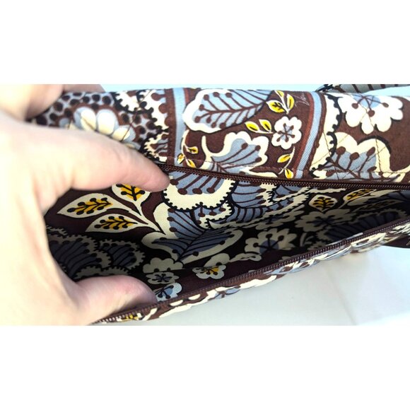 Vera Bradley Knot Just a Clutch in Slate Blooms NWOT - Picture 6 of 9